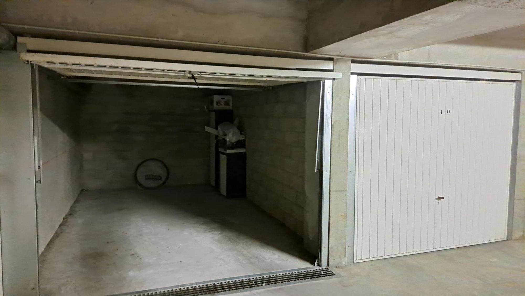 Appartement Cosy 3 Pieces Avec Garage Privatif Saint-Priest  Extérieur photo